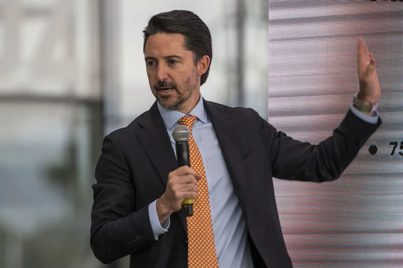 Yon de Luisa, durante una conferencia de prensa