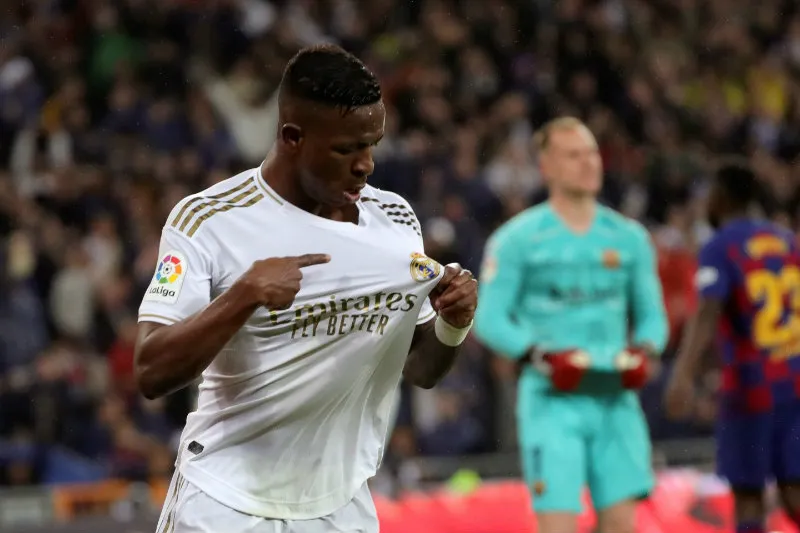 Vinícius en el Clásico ante Barcelona
