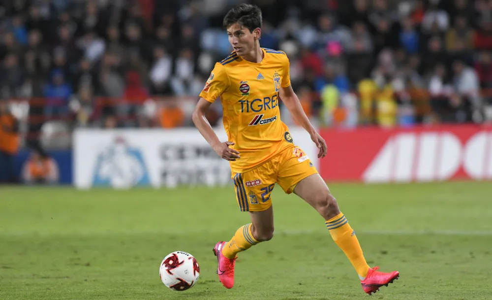 Jürgen Damm durante un partido con Tigres