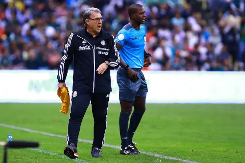 El entrenador habló sobre los temas de disciplina en el Tri