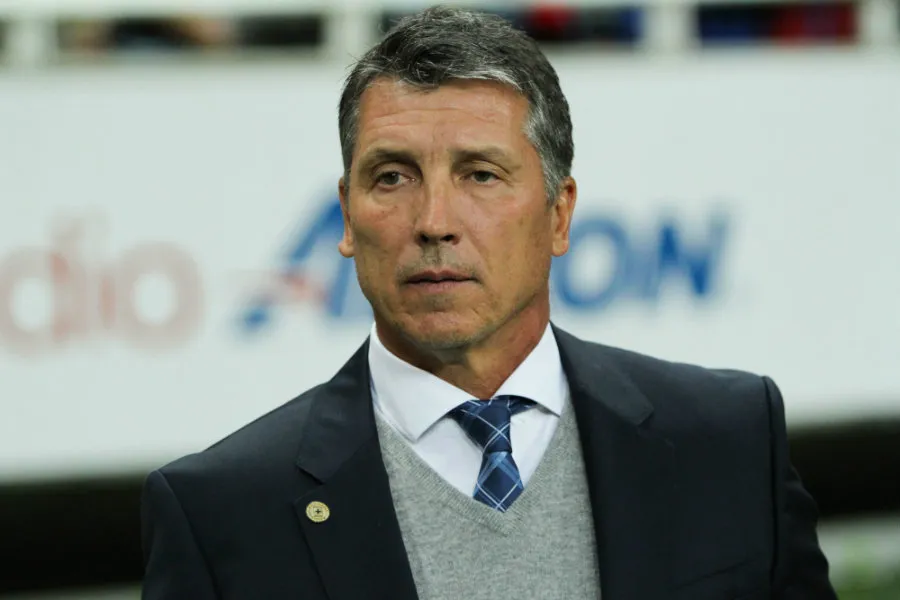 IMAGO7 Robert Dante Siboldi en juego ante Chivas