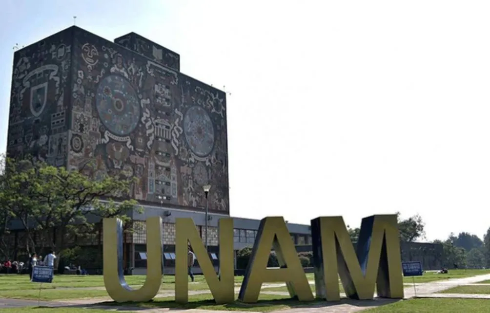 TWITTER@UNAM La biblioteca de la UNAM