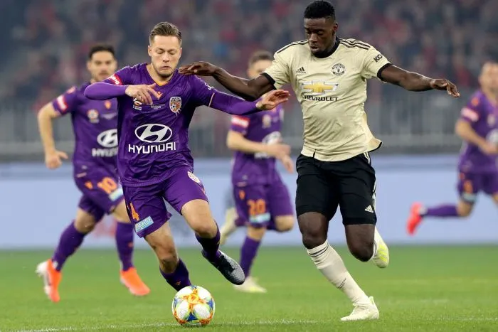 ESPECIAL Chris Harold en partido