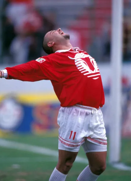 Antonio Mohamed como jugador de Toros Neza