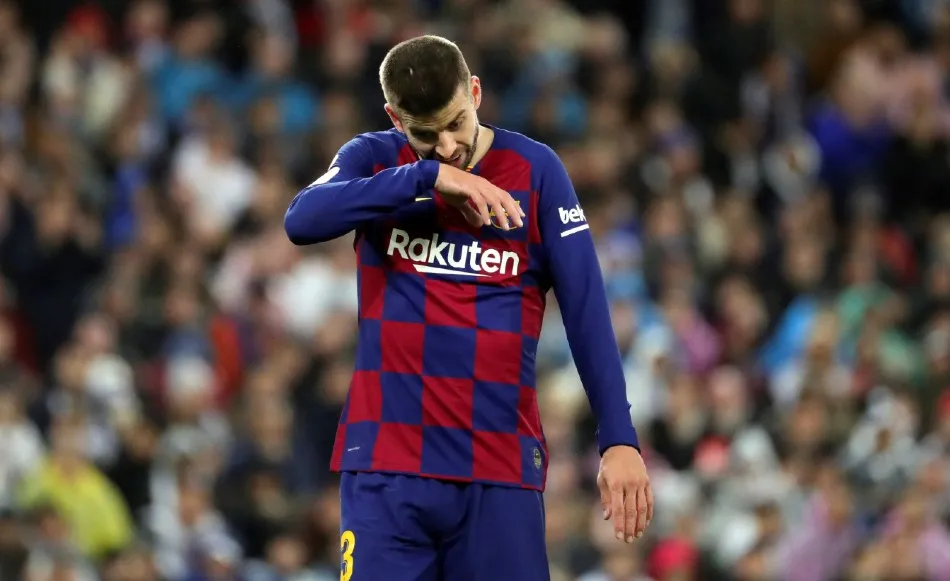 Gerard Piqué durante un partido con Barcelona