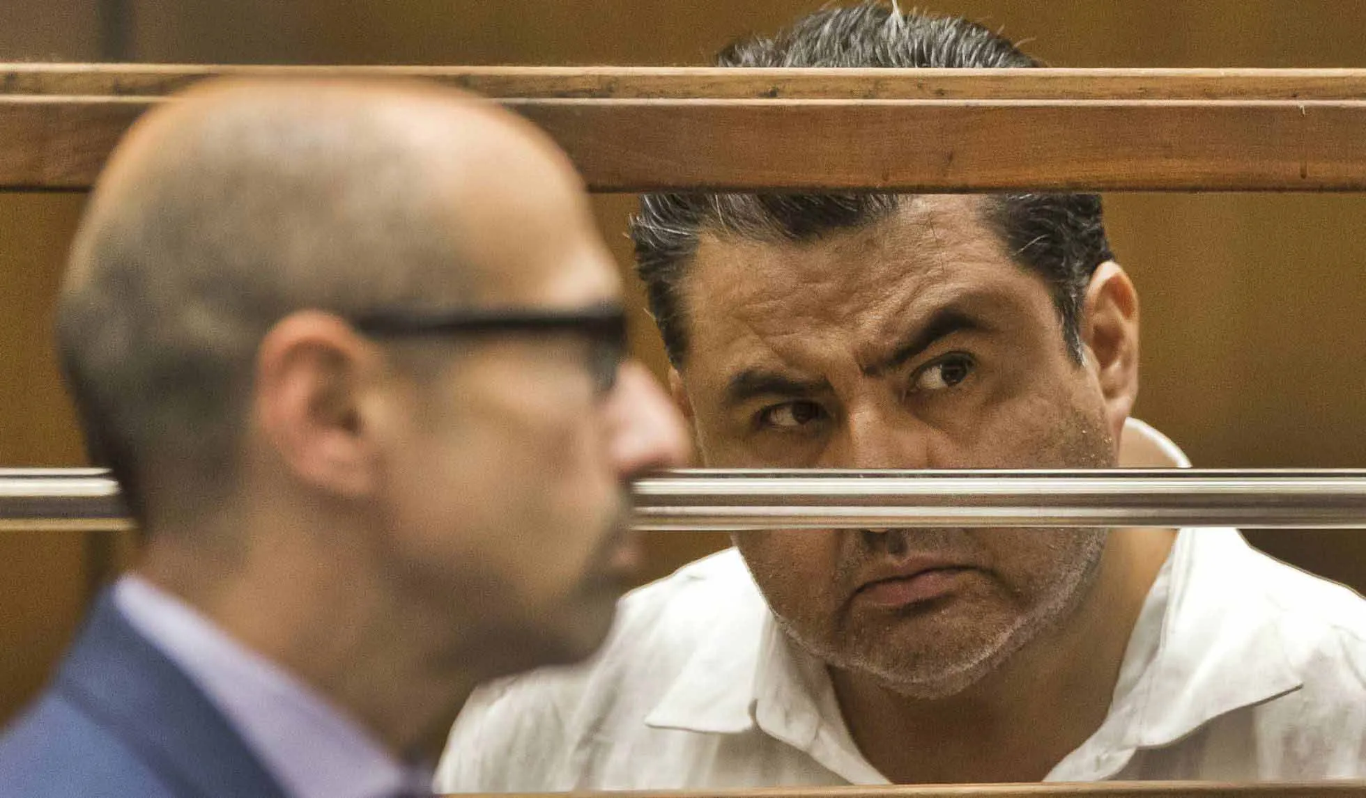 Naasón Joaquín García durante un juicio