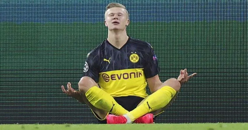 EFE Haaland celebra una anotación con el Dortmund