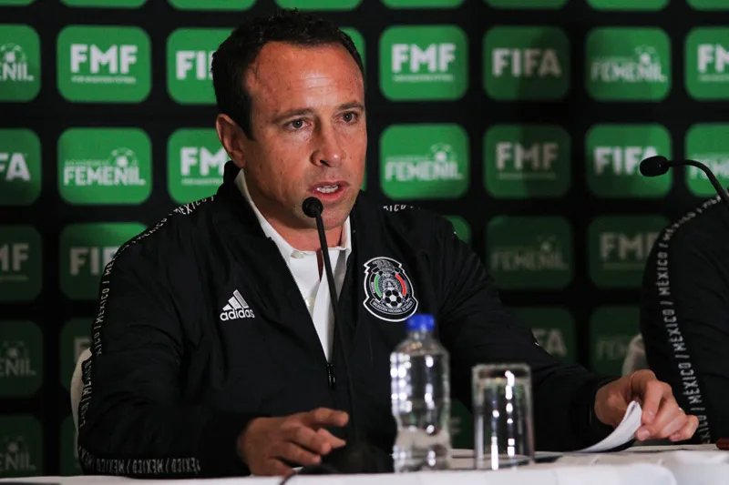 IMAGO7 Torrado habla en conferencia de prensa