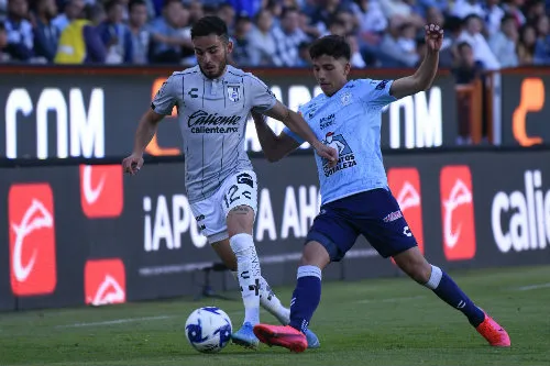 El defensor derrotó a Fernando Beltrán en la eLigaMX