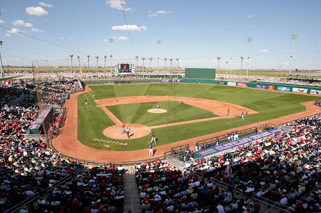 AP Juego de pretemporada entre Indians y Reds en Arizona