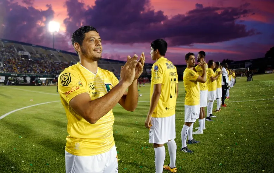 Alejandro Vela previo a un partido con Venados