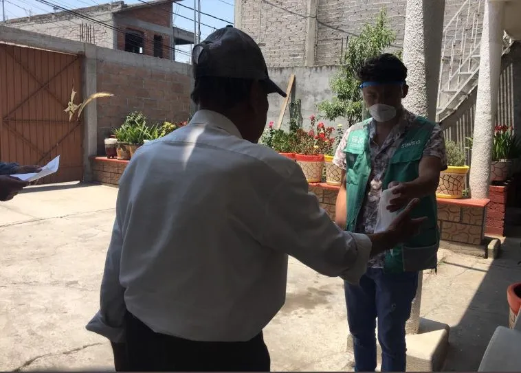 Entrega de medicamentos a personas mayores