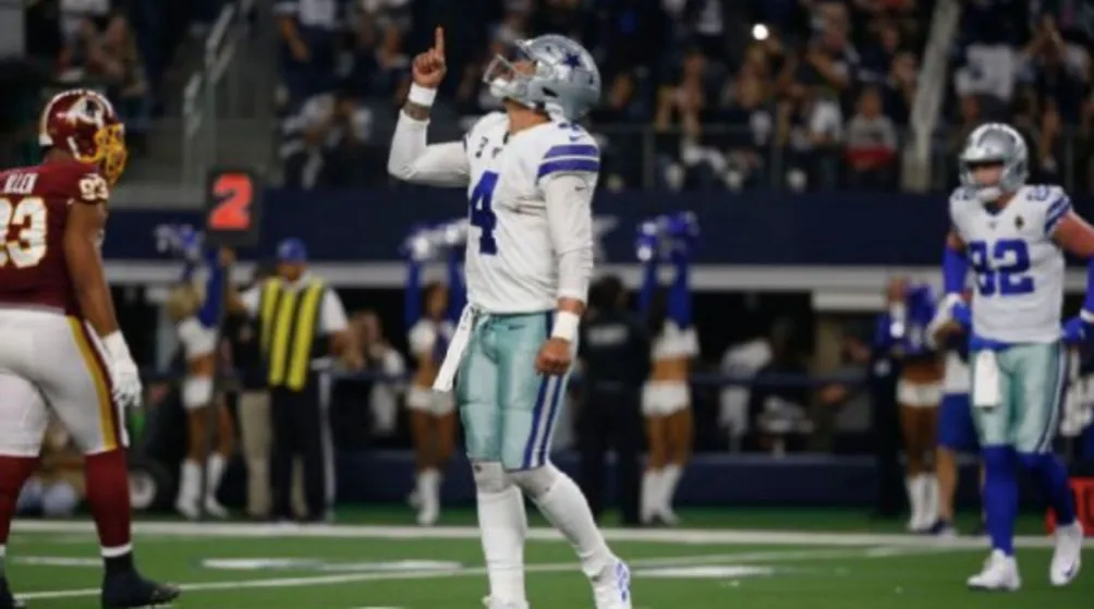 Prescott en un partido con los Cowboys
