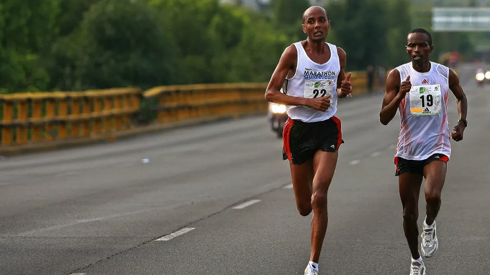 MEXSPORT Corredores durante una carrera del Día del Padre