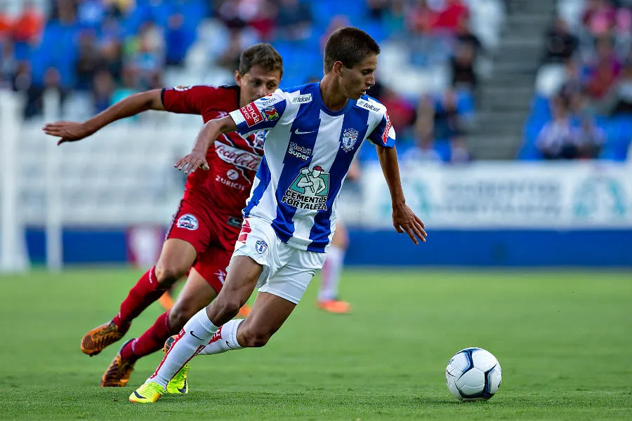 De los primeros partidos de Damm con Pachuca