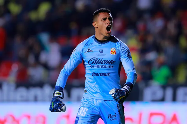 IMAGO7 Malagón grita un tanto de Monarcas