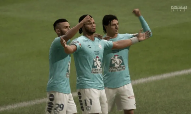 Jugadores de Tuzos festejan victoria sobre Puebla