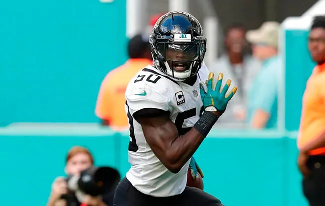 Smith corre en un duelo de Jaguars