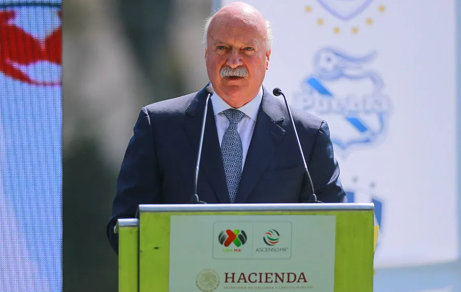 IMAGO7 Enrique Bonilla en conferencia de prensa