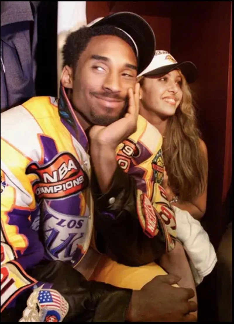 Kobe y Vanessa, comprometidos en los años noventa