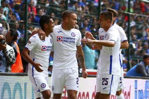 Cabecita Rodríguez festeja una anotación