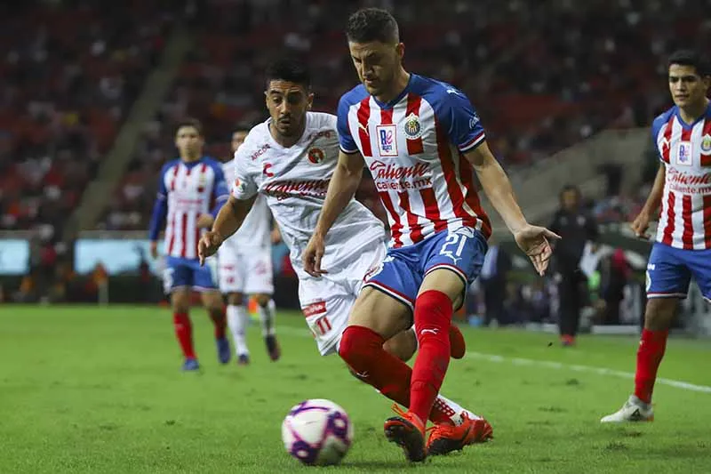 Mier durante un duelo con el Rebaño Sagrado