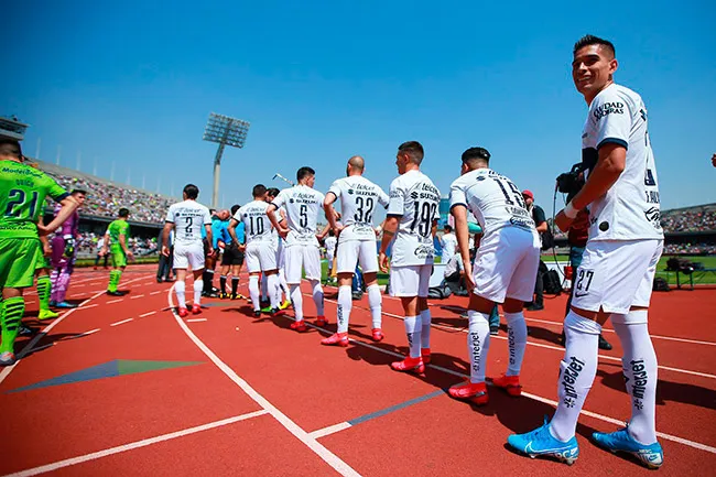 Favio, previo a un juego de Pumas