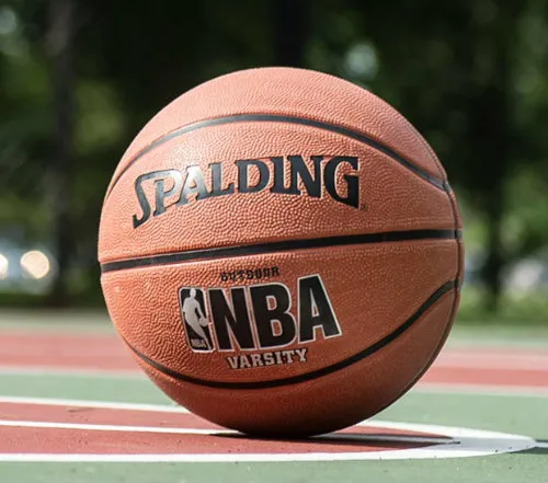 Spalding ha sido el balón de la NBA por varias décadas