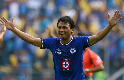 El argentino cuando era jugador de Cruz Azul