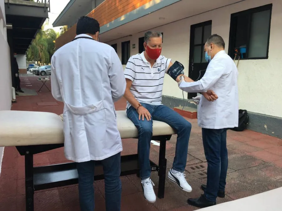 TWITTER @CHIVASTVMX El directivo se sometió a la prueba de coronavirus