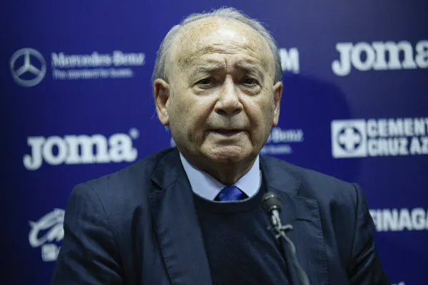 Guillermo Álvarez en conferencia de prensa