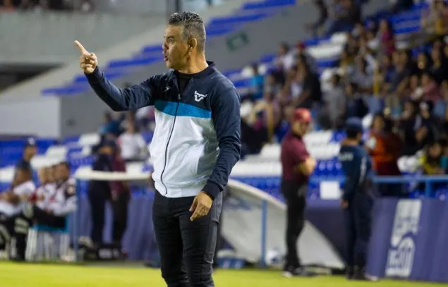 Pity Altamirano, en un juego del Ascenso