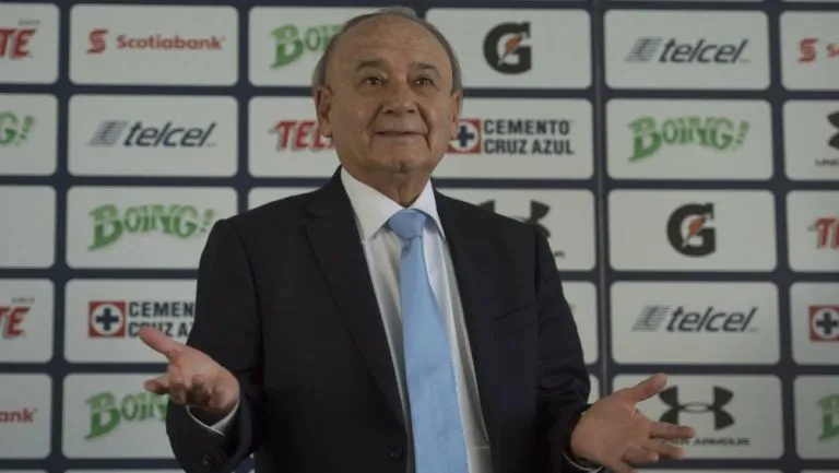 Billy Álvarez, durante una conferencia de prensa