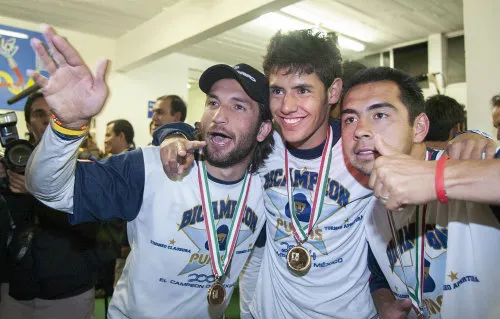 Pumas fue Campeón en el CL 2004 entrando desde el Repechaje