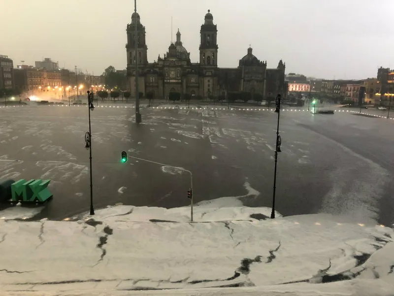 Granizo en el Zócalo