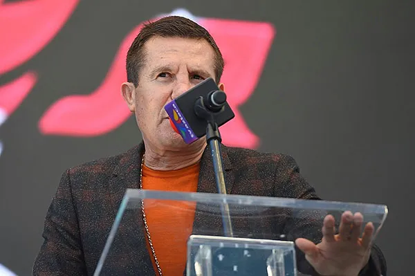 El exboxeador mexicano en una conferencia
