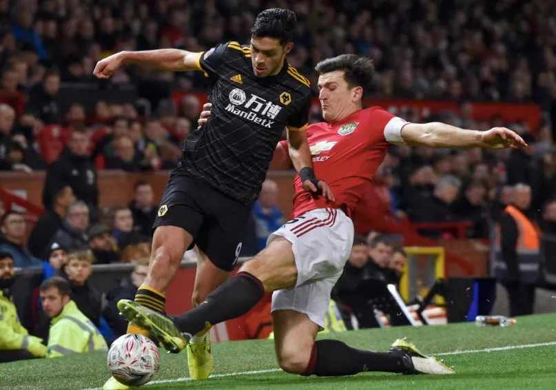 AP Raúl enfrenta a Maguire en un juego en contra del Manchester