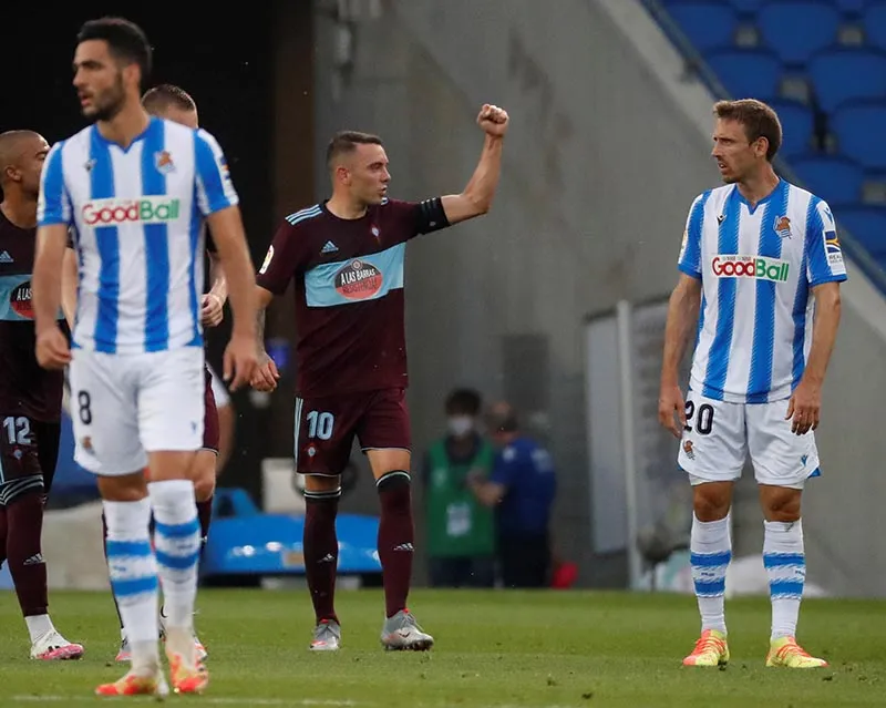 Iago Aspas festeja su gol de penalti en LaLiga