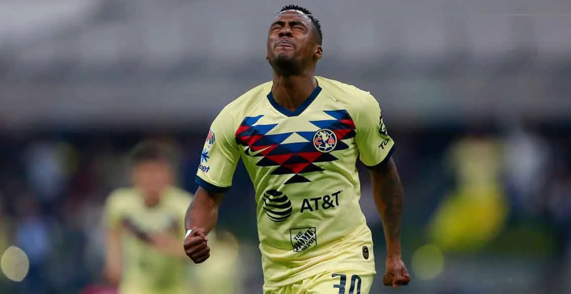 ESPECIAL Renato llora tras una una anotación