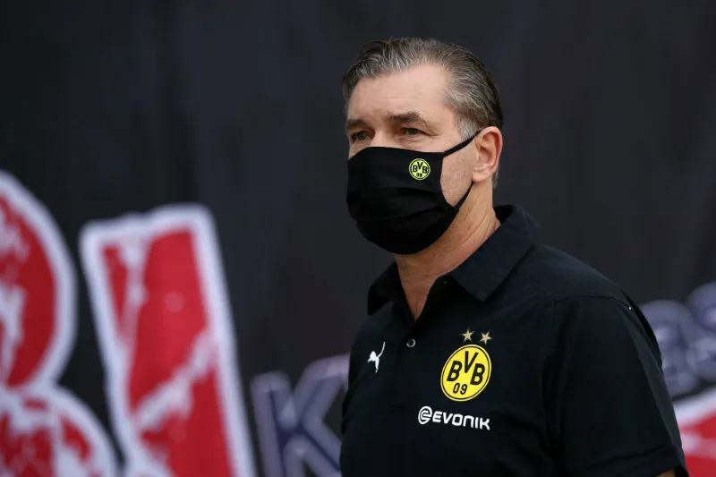 EFE Michael Zorc en entrenamiento