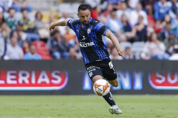 IMAGO7 George Corral en acción sin