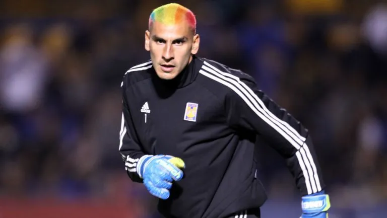 Nahuel en apoyo a la comunidad LGBT