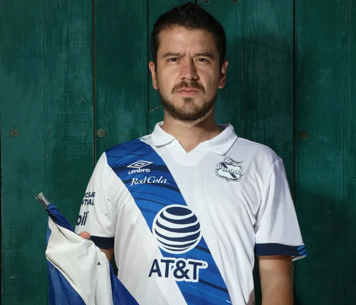 Playera de local de Puebla