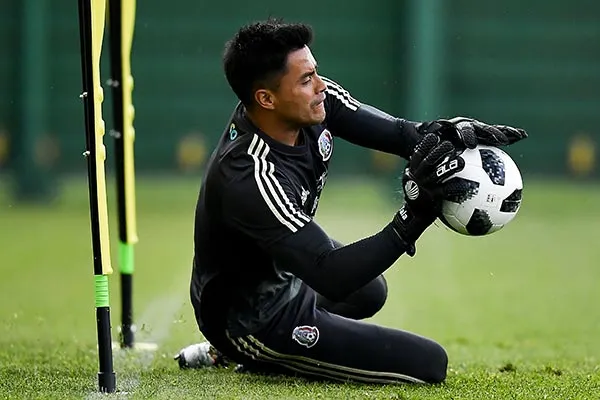 IMAGO7 El guardameta en un entrenamiento con el Tri