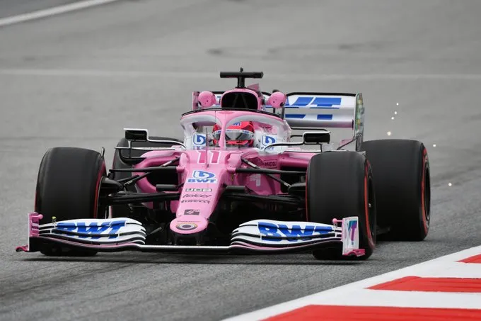 TWITTER:@RACINGPOINTF1 Checo Pérez en pista