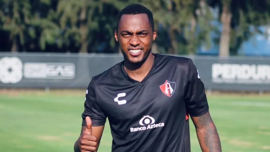 Renato Ibarra, nuevo jugador del Atlas
