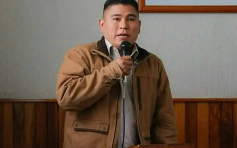 ESPECIAL Mezhua en una conferencia de prensa