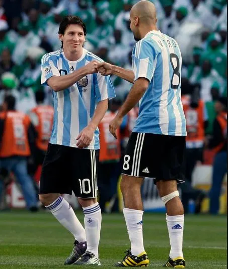 EFE Juan Sebastián Verón y Lio Messi