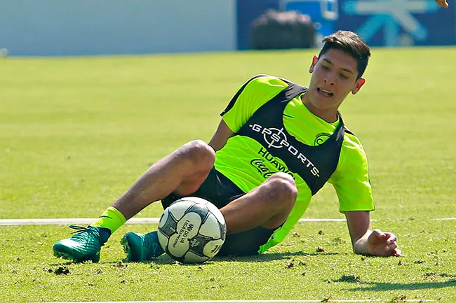 Edson Álvarez, una de las 'joyas' de América durante la gestión de Tena