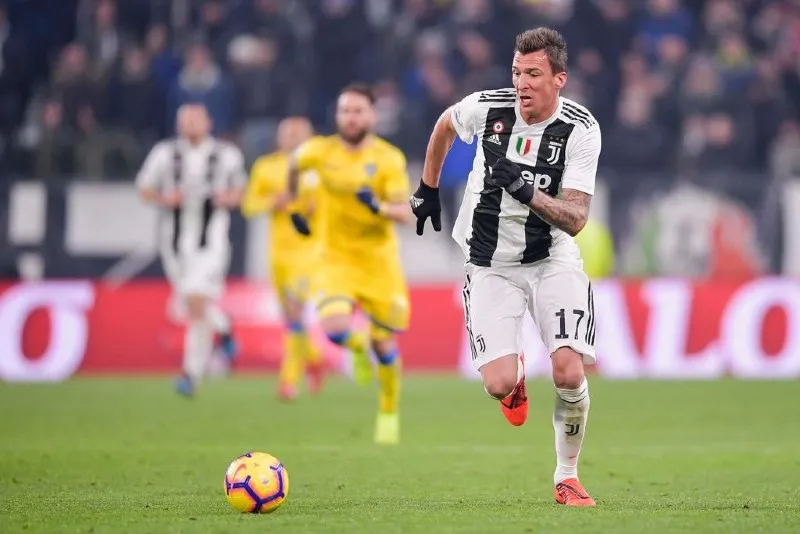 TWITTER:@MarioMandzukic9 Mario Madzukic jugando con Juventus